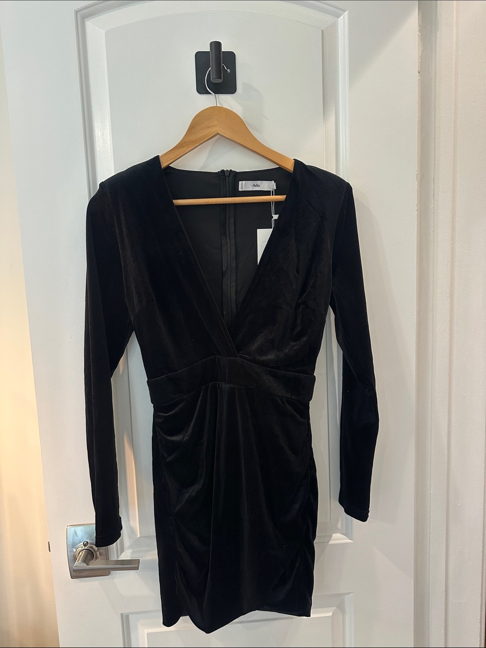 Adika Black Velvet Long-Sleeve V-Neck Dress